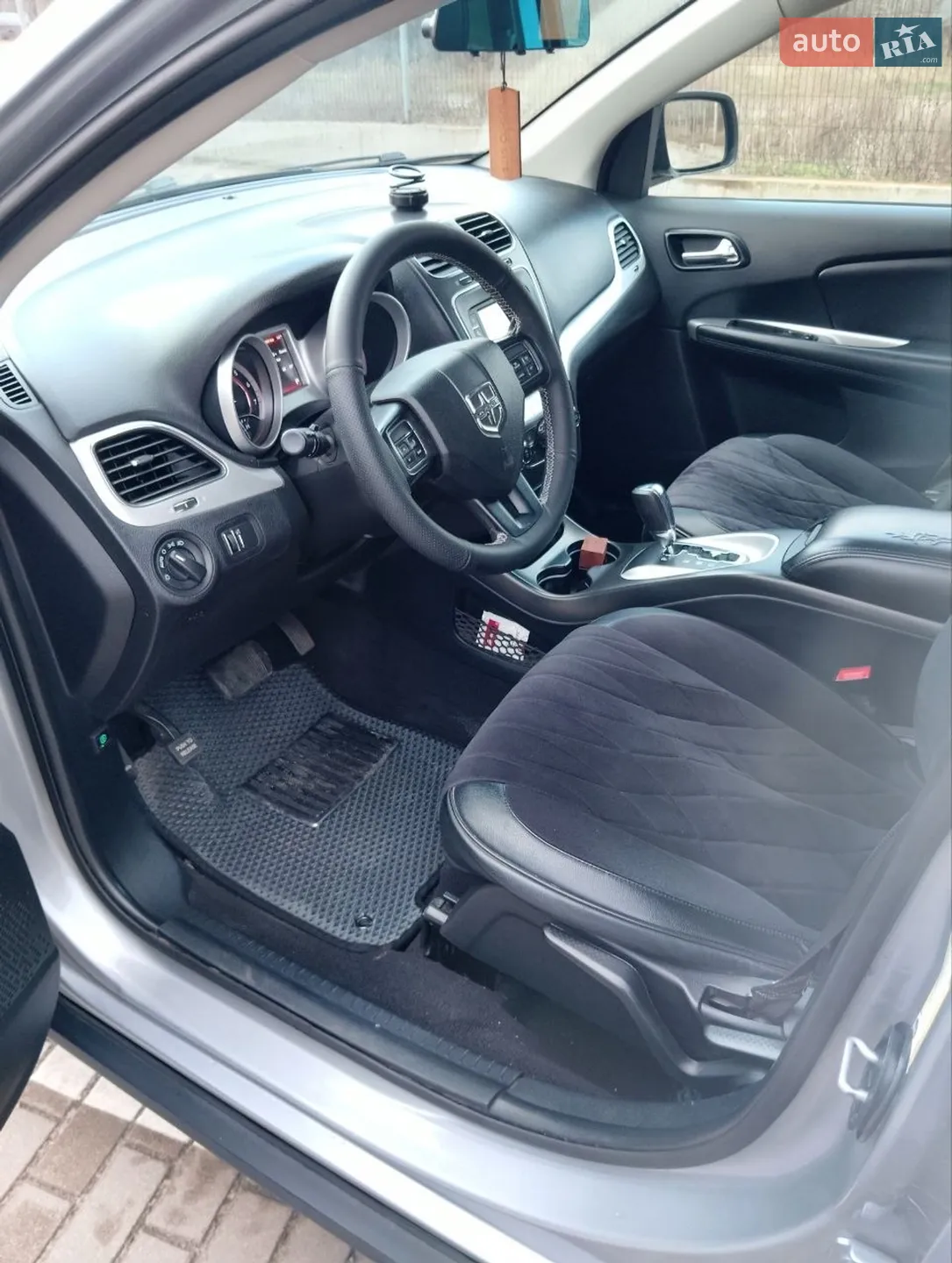 2017 Dodge Journey - мініатюра 16