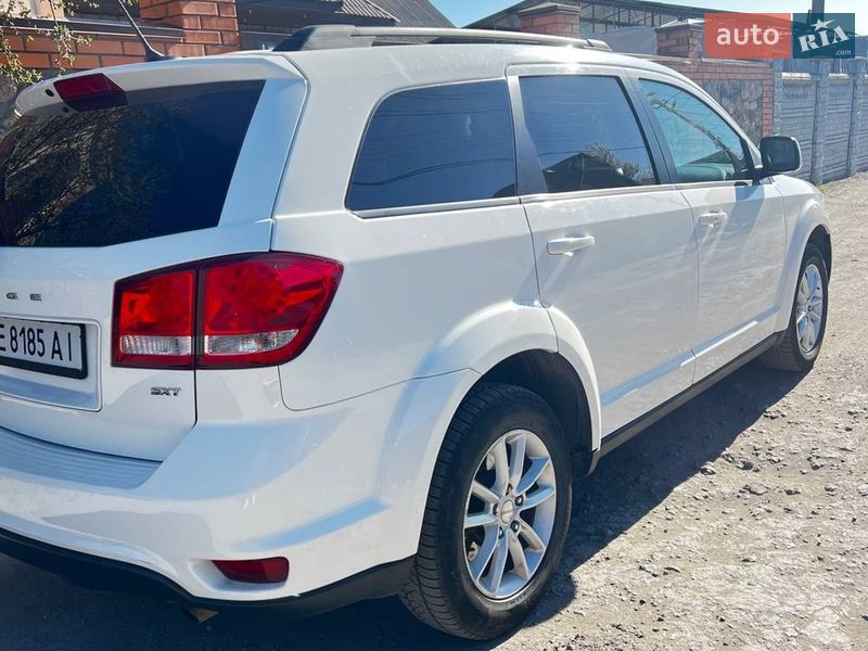 Внедорожник / Кроссовер Dodge Journey 2015 в Днепре