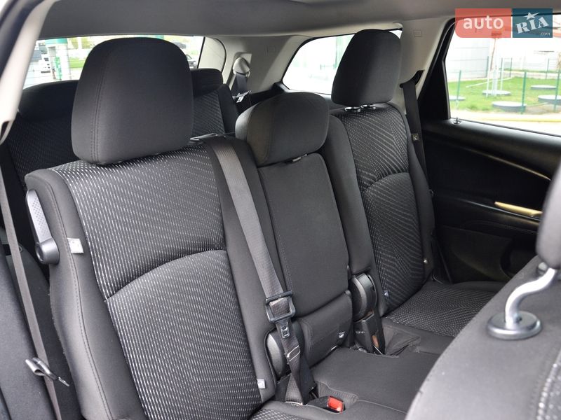 Позашляховик / Кросовер Dodge Journey 2016 в Львові