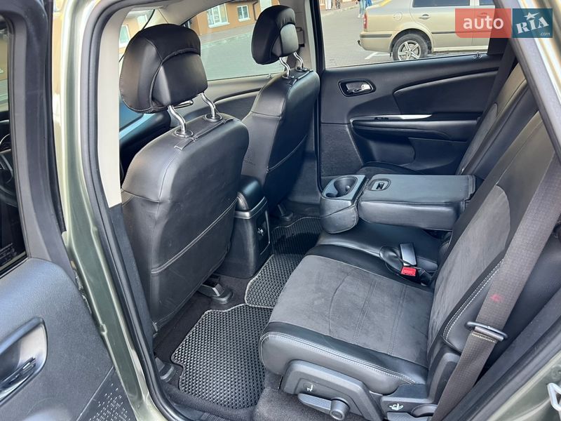 Внедорожник / Кроссовер Dodge Journey 2017 в Киеве фото 16 Внедорожник / Кроссовер Dodge Journey 2017 в Киеве