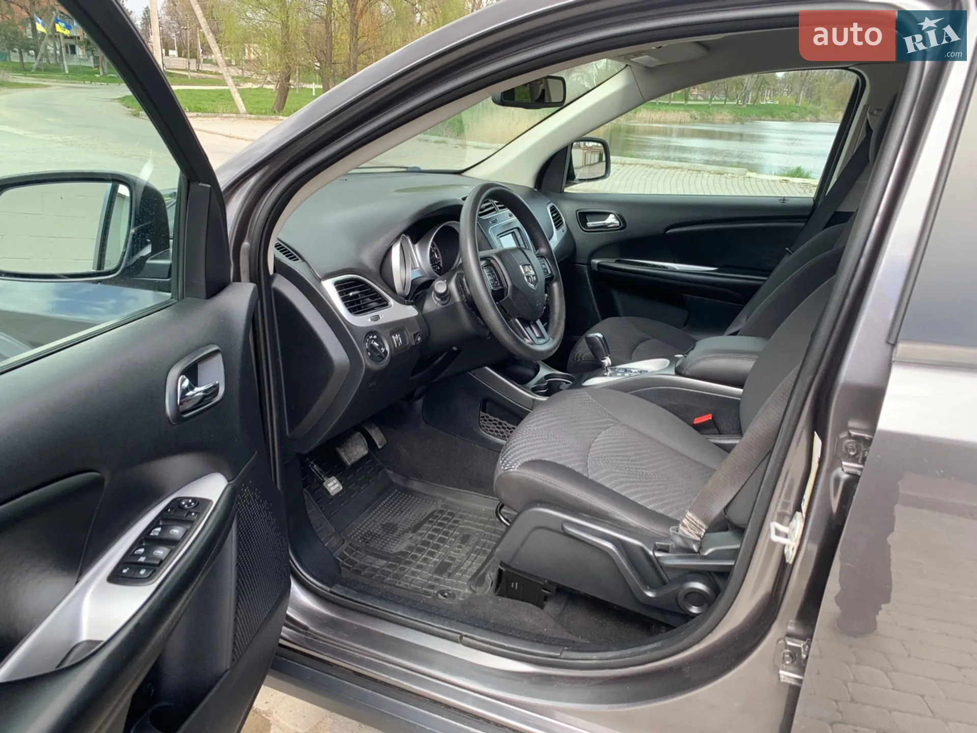2018 Dodge Journey - мініатюра 32