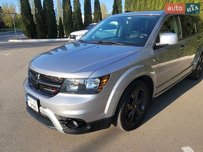 Внедорожник / Кроссовер Dodge Journey 2020 в Киеве
