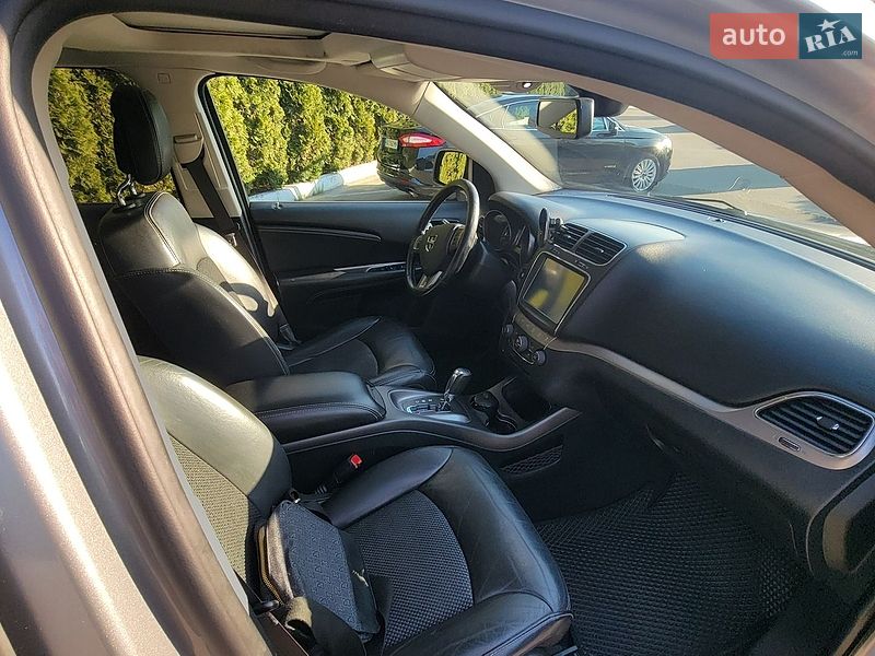 Внедорожник / Кроссовер Dodge Journey 2020 в Киеве