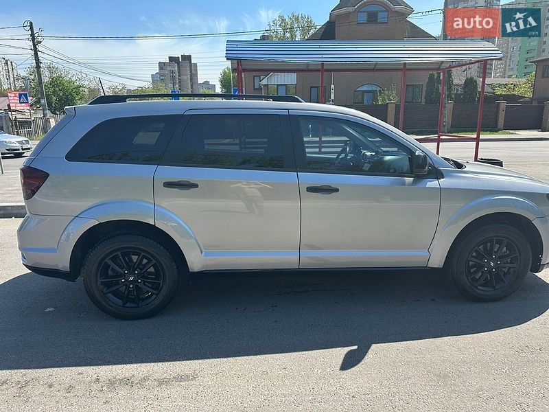 Внедорожник / Кроссовер Dodge Journey 2019 в Киеве