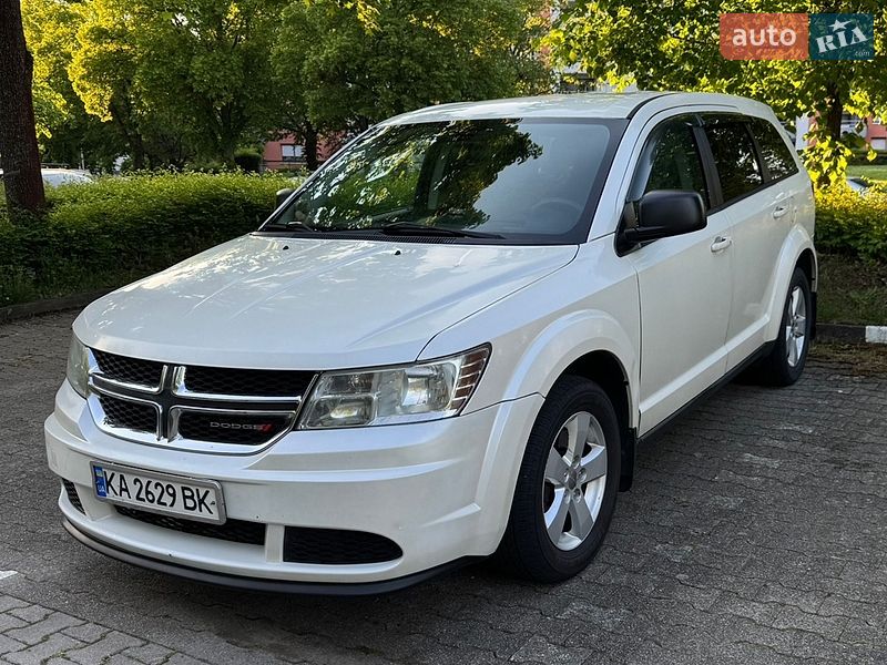 Позашляховик / Кросовер Dodge Journey 2013 в Києві