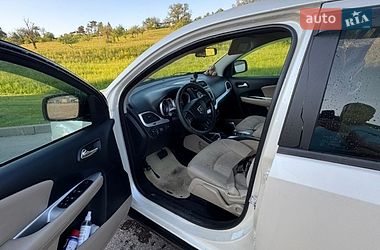 Позашляховик / Кросовер Dodge Journey 2013 в Києві