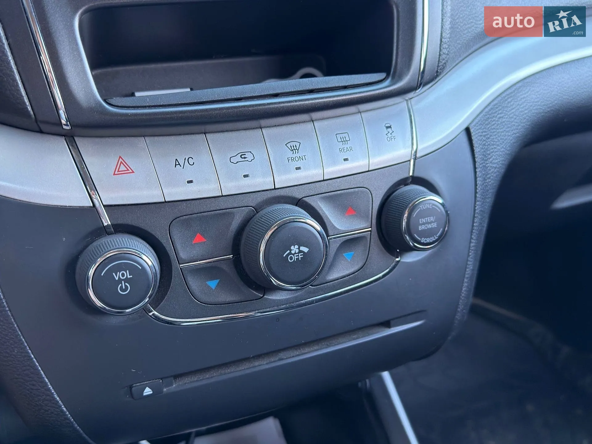 2018 Dodge Journey - мініатюра 13