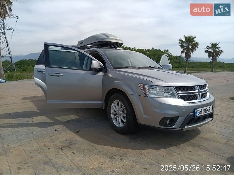 Внедорожник / Кроссовер Dodge Journey 2015 в Кривом Роге