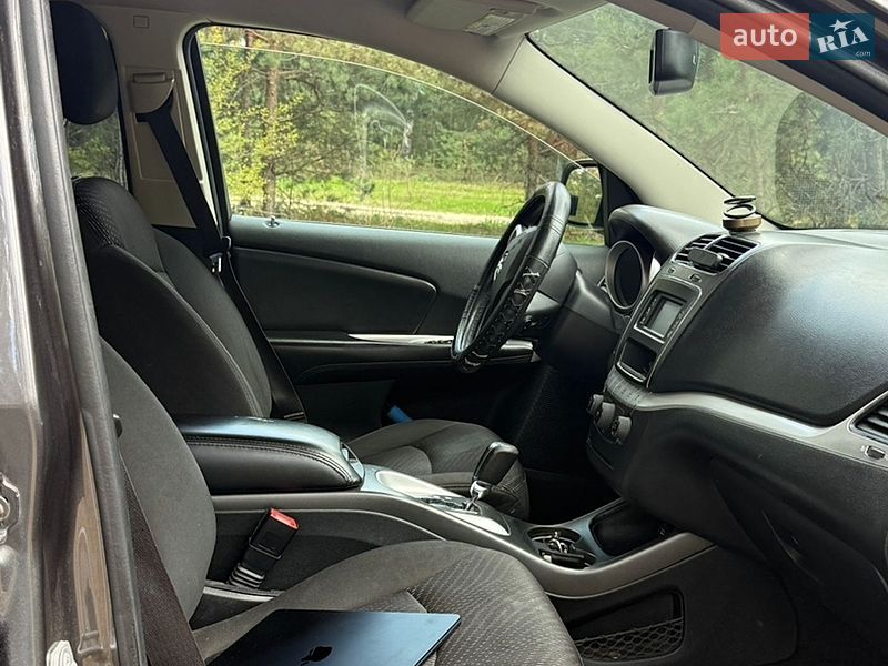 Внедорожник / Кроссовер Dodge Journey 2014 в Житомире фото 8 Внедорожник / Кроссовер Dodge Journey 2014 в Житомире