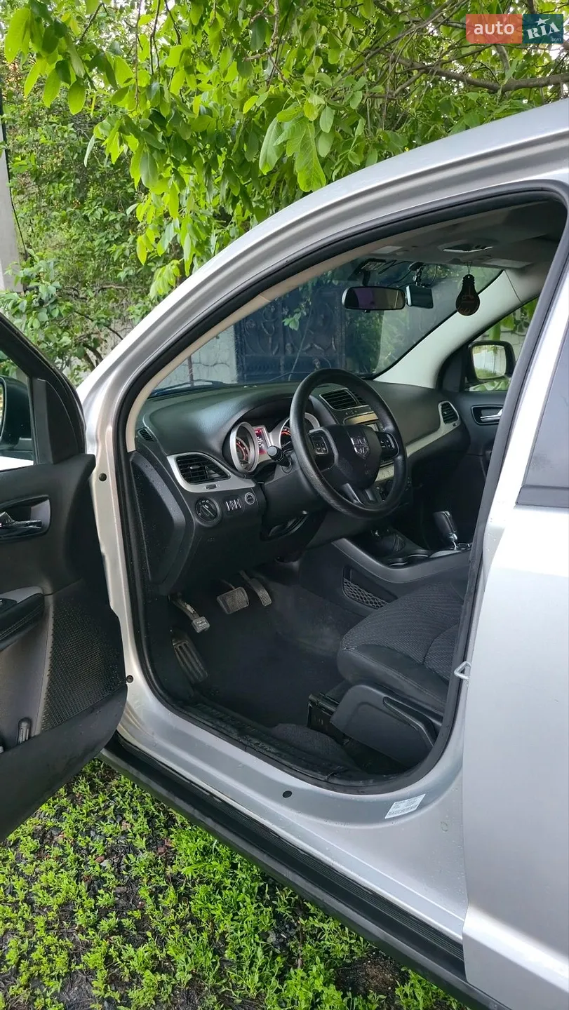2011 Dodge Journey - мініатюра 25