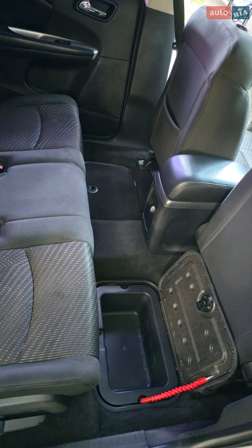 2011 Dodge Journey - мініатюра 42