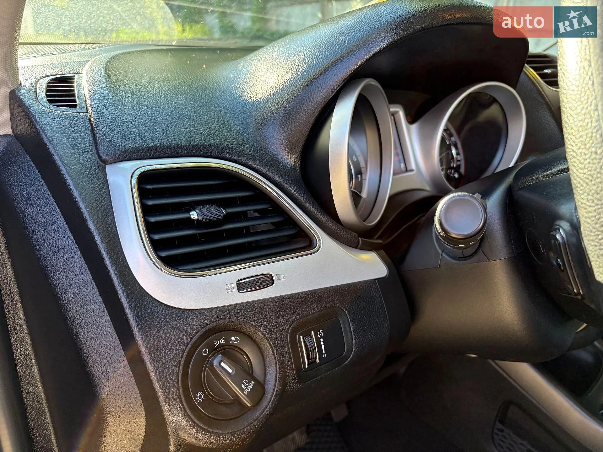 2015 Dodge Journey - мініатюра 22