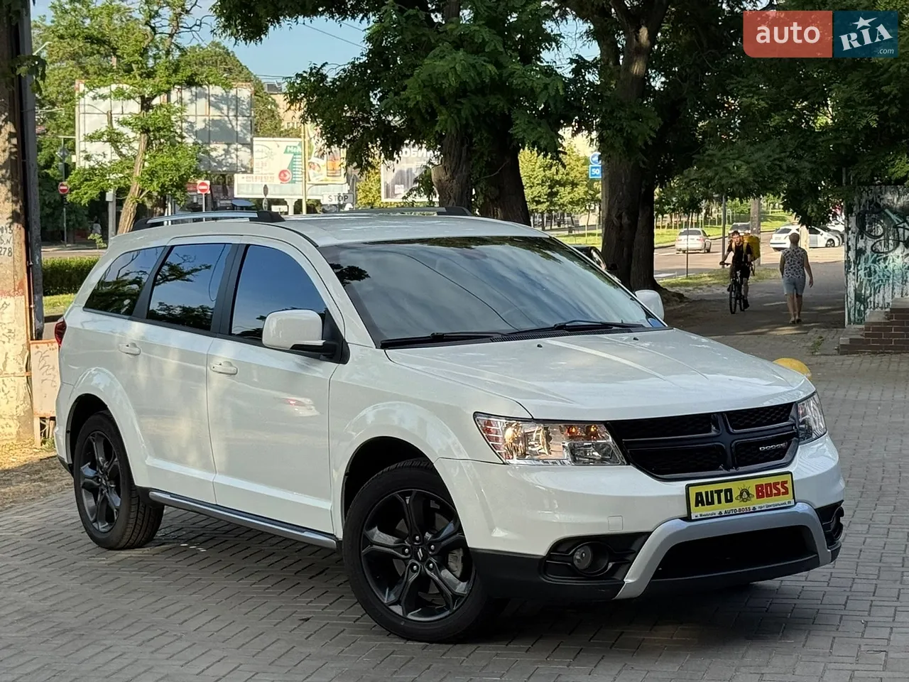 2016 Volkswagen Touareg - мініатюра 32