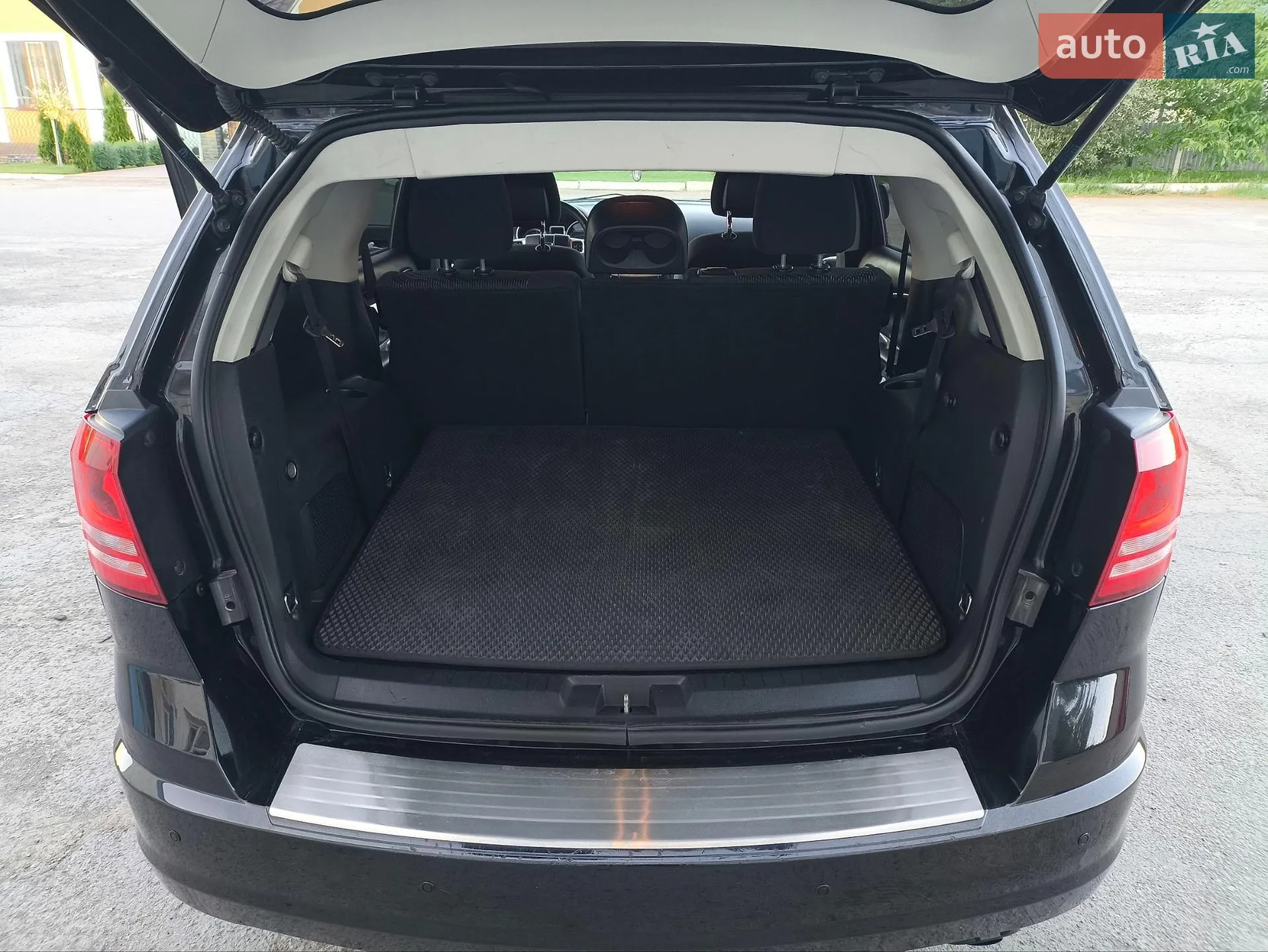 2018 Dodge Journey - мініатюра 17
