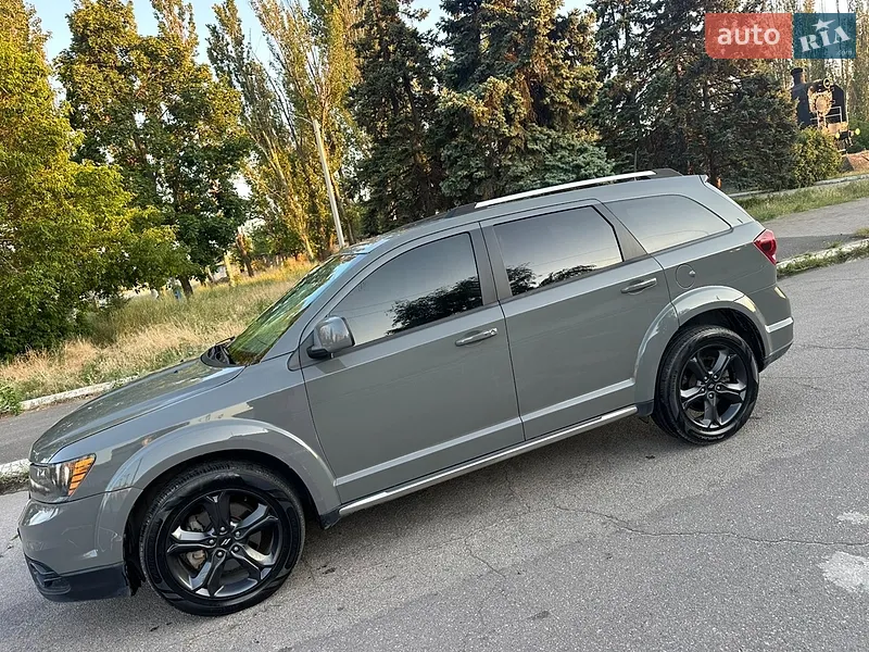 Dodge Journey 2020 VIN 3C4PDCGB2LT268776 фото оголошення 4 з 60