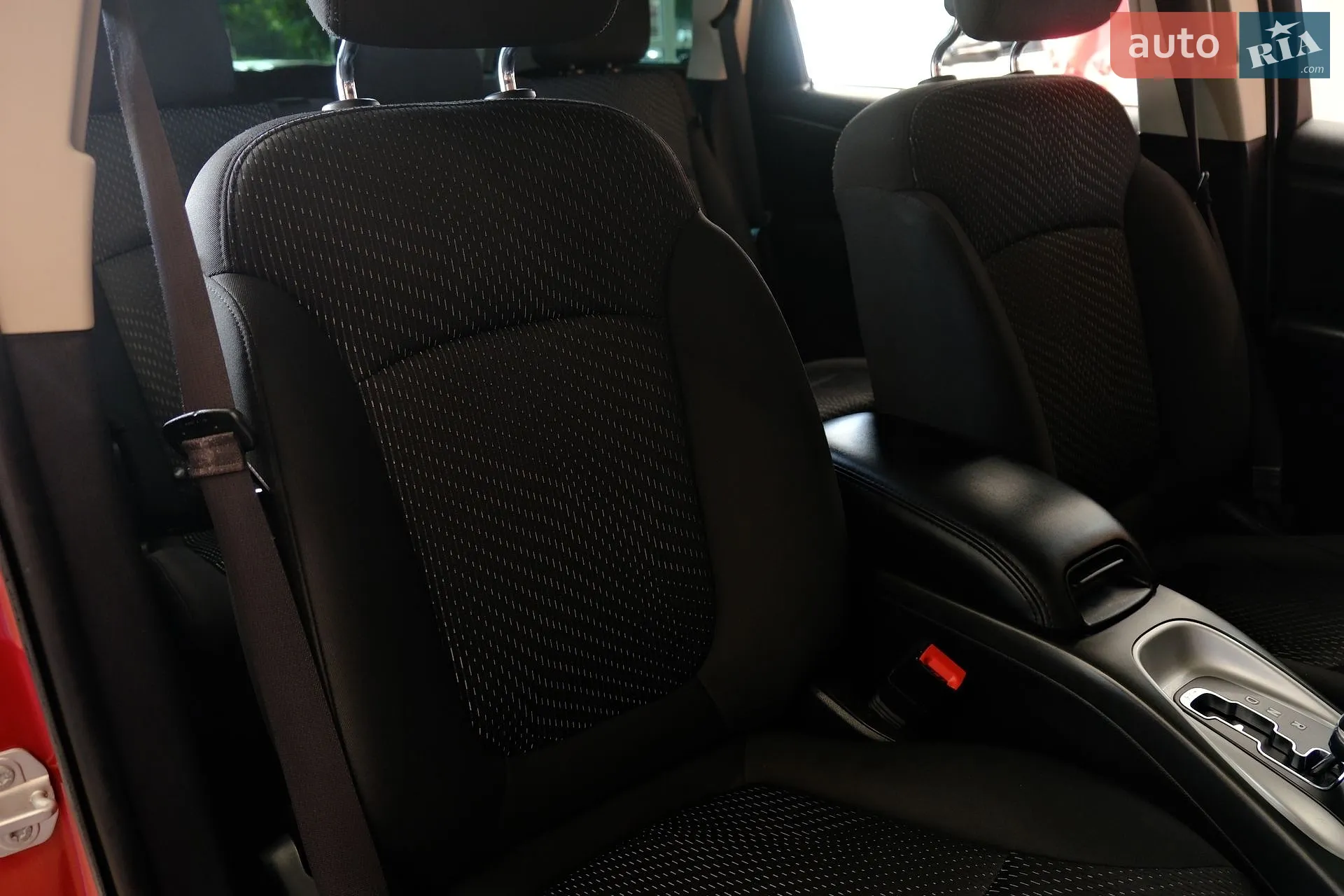 2018 Dodge Journey - мініатюра 37