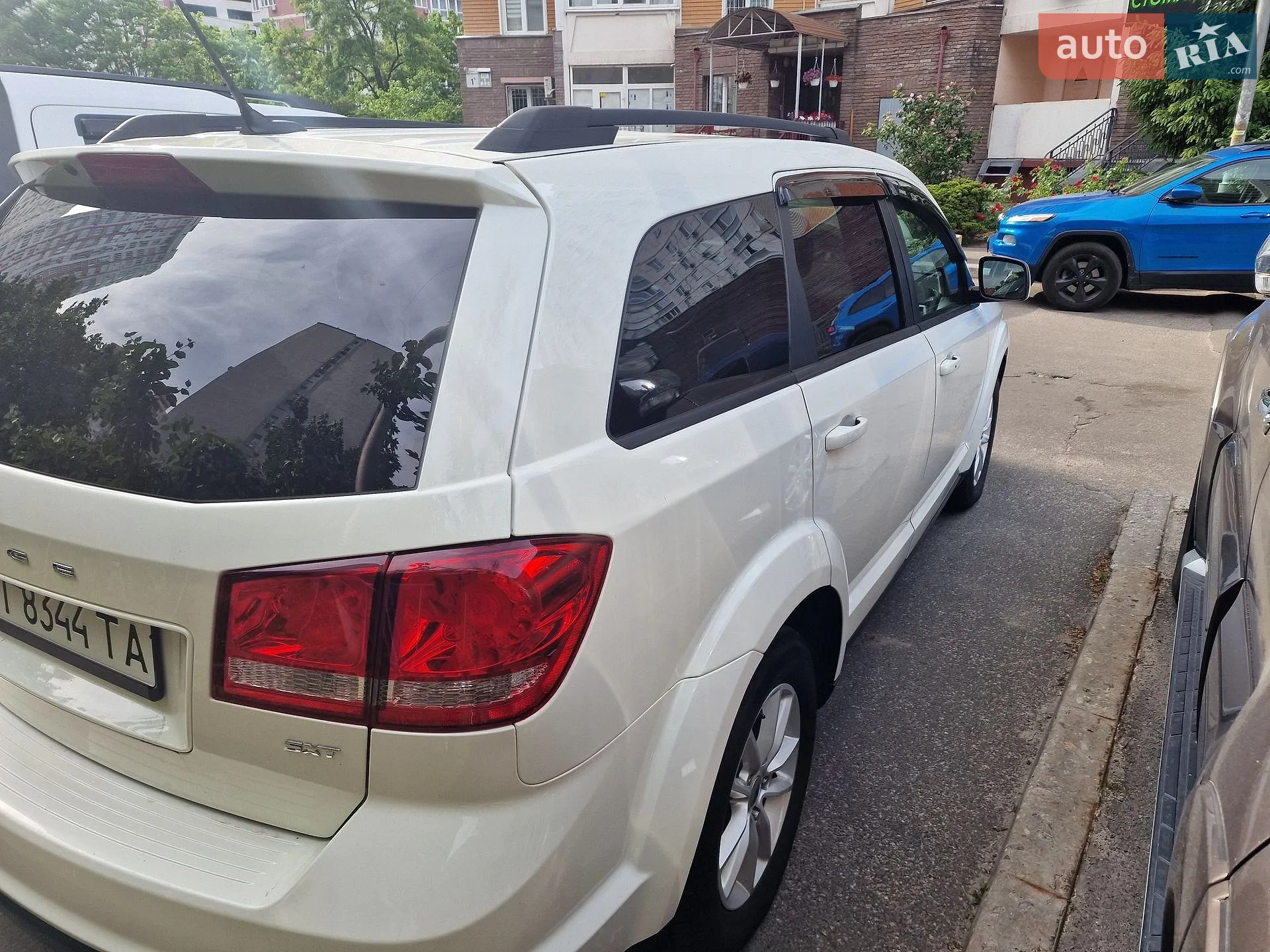 2017 Dodge Journey - мініатюра 3