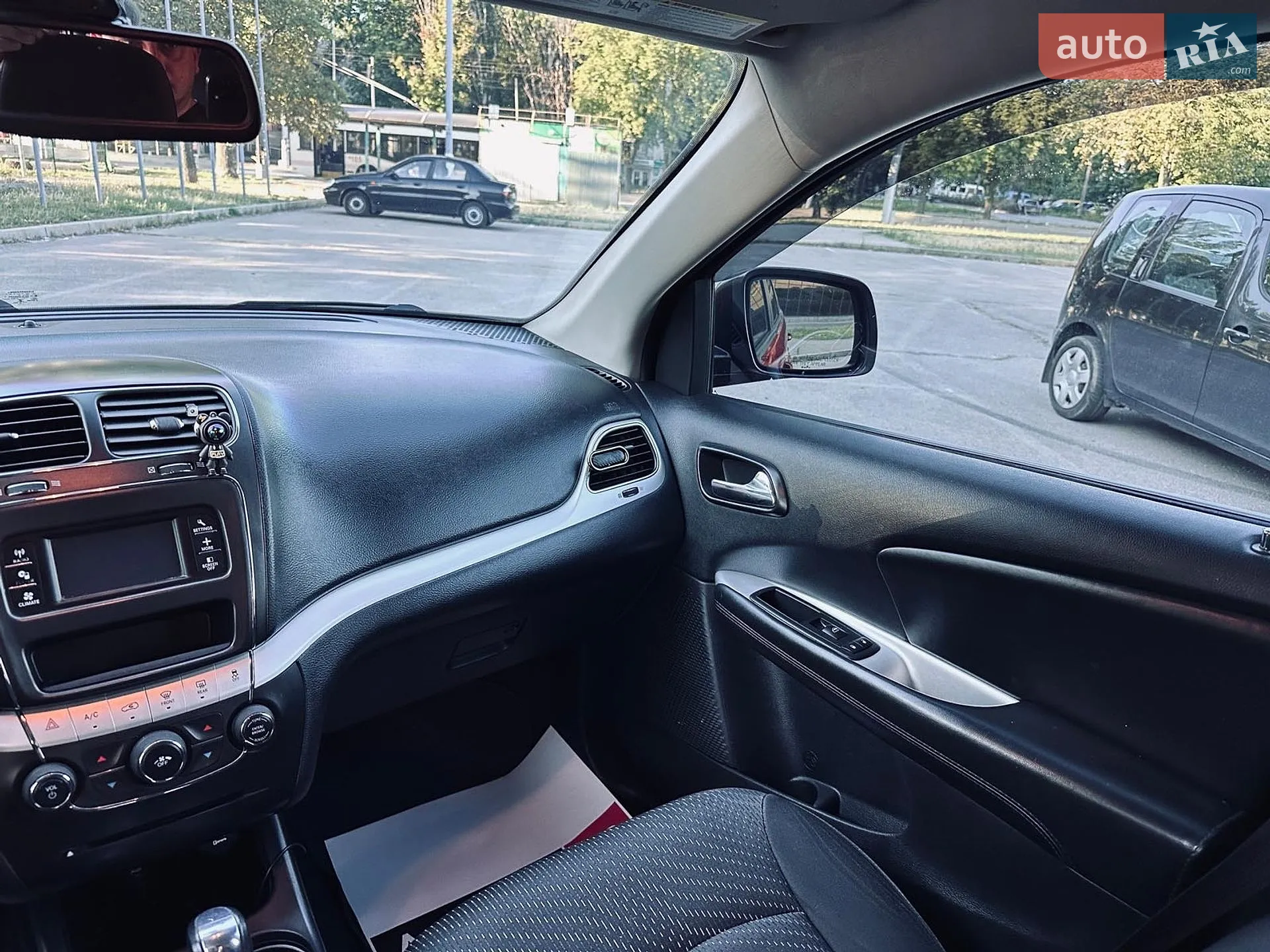 2018 Dodge Journey - мініатюра 32