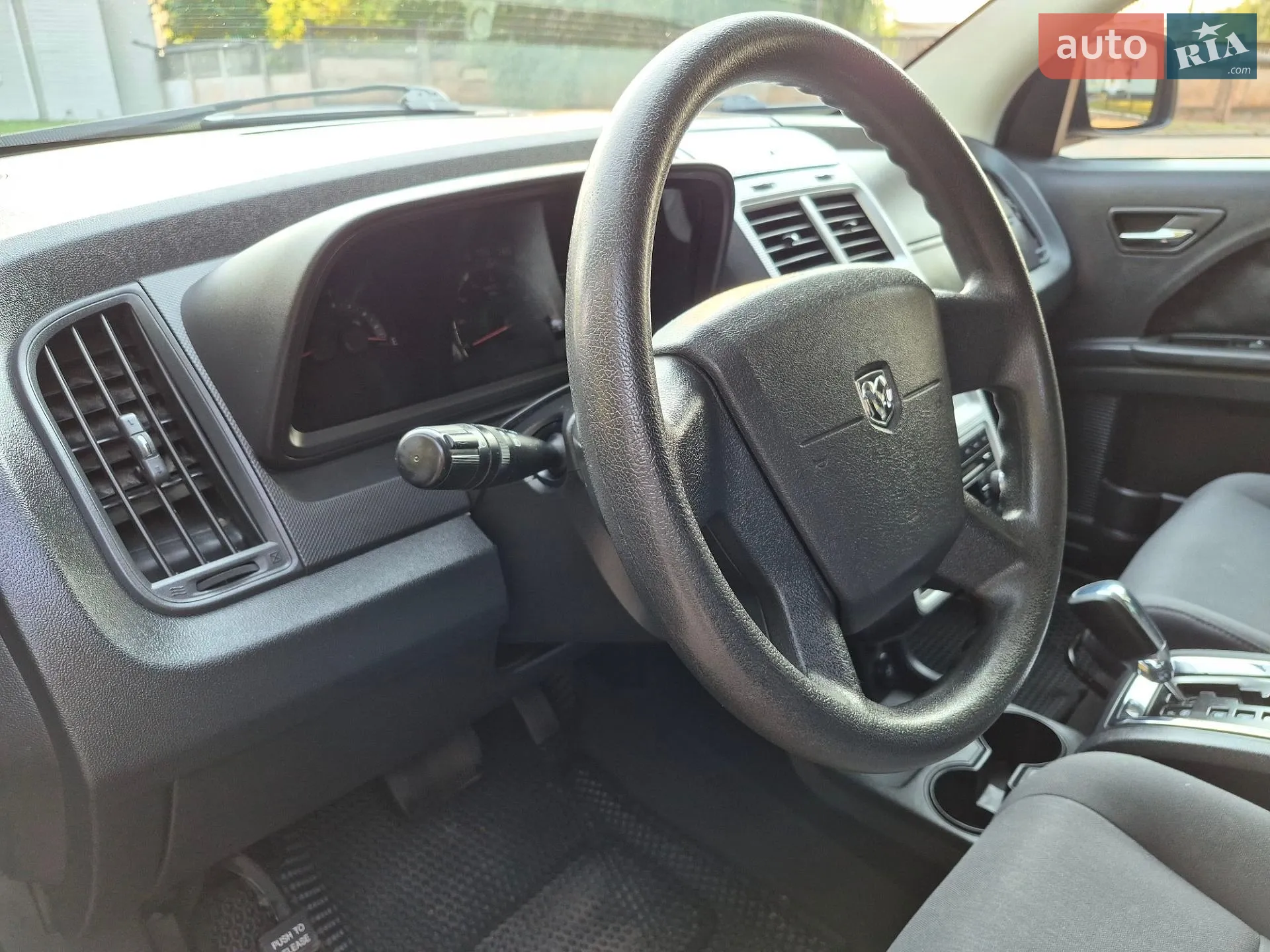 2010 Dodge Journey - мініатюра 9