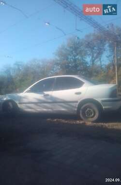 Седан Dodge Neon 1995 в Харькове