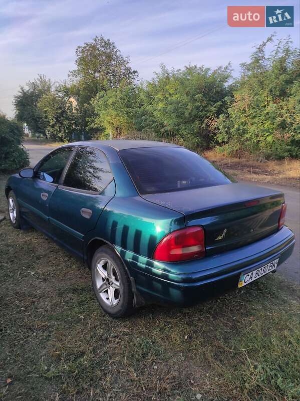 Седан Dodge Neon 1995 в Чернобае
