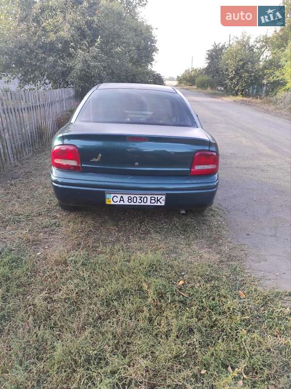 Седан Dodge Neon 1995 в Чернобае
