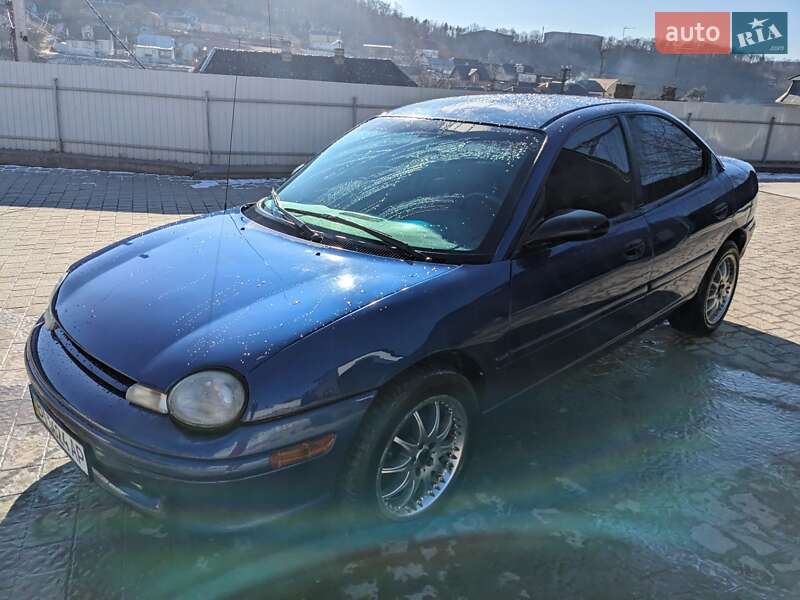 Седан Dodge Neon 1995 в Бучачі