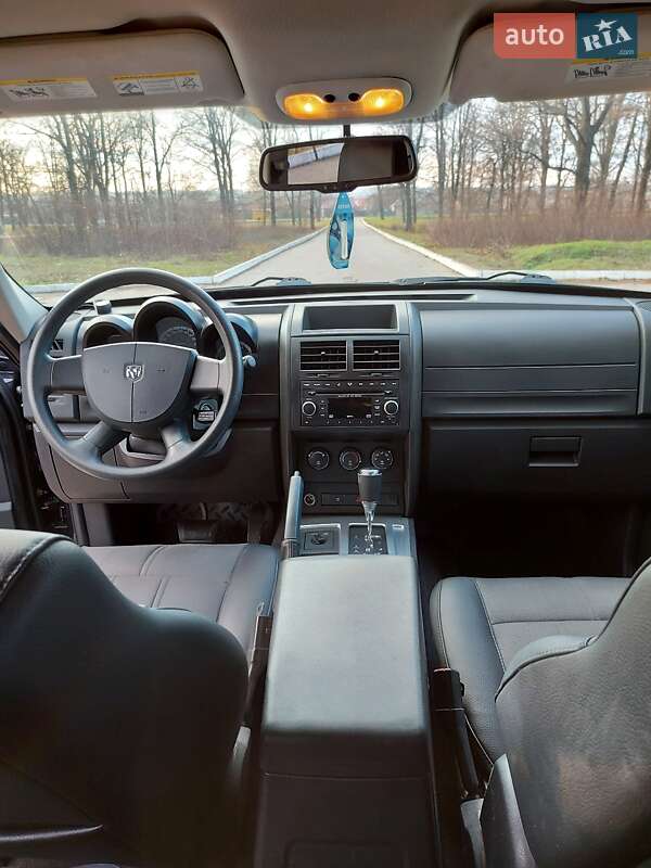 Позашляховик / Кросовер Dodge Nitro 2008 в Кропивницькому