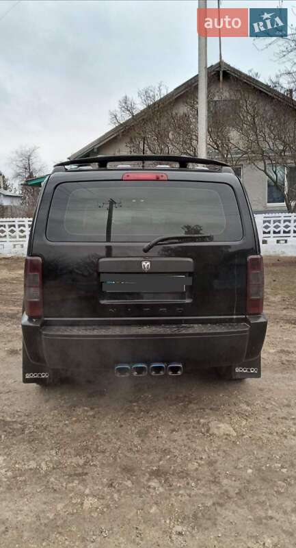 Внедорожник / Кроссовер Dodge Nitro 2007 в Николаеве