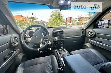 Внедорожник / Кроссовер Dodge Nitro 2008 в 