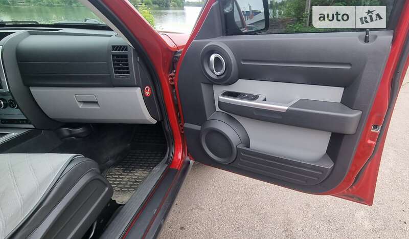 Внедорожник / Кроссовер Dodge Nitro 2008 в Бердичеве