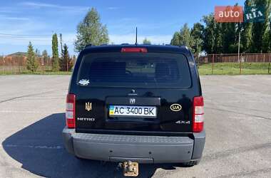 Внедорожник / Кроссовер Dodge Nitro 2007 в Луцке
