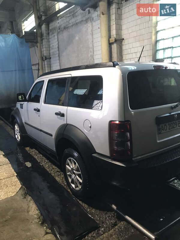 Внедорожник / Кроссовер Dodge Nitro 2007 в Звягеле фото 7 Внедорожник / Кроссовер Dodge Nitro 2007 в Звягеле