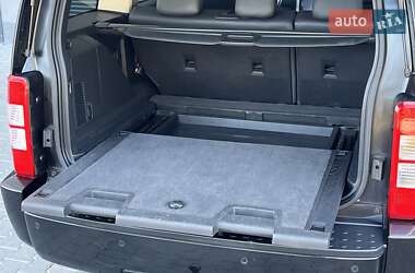 Позашляховик / Кросовер Dodge Nitro 2008 в 