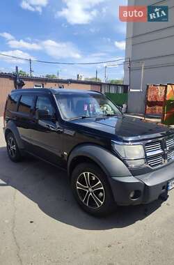 Внедорожник / Кроссовер Dodge Nitro 2007 в 
