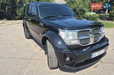 Внедорожник / Кроссовер Dodge Nitro 2007 в 
