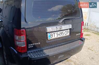 Внедорожник / Кроссовер Dodge Nitro 2007 в 