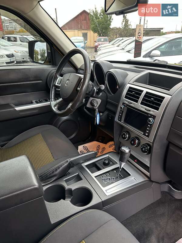 Внедорожник / Кроссовер Dodge Nitro 2010 в Смеле фото 10 Внедорожник / Кроссовер Dodge Nitro 2010 в Смеле