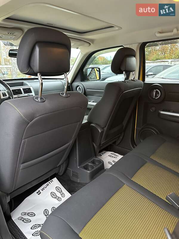 Внедорожник / Кроссовер Dodge Nitro 2010 в Смеле фото 20 Внедорожник / Кроссовер Dodge Nitro 2010 в Смеле
