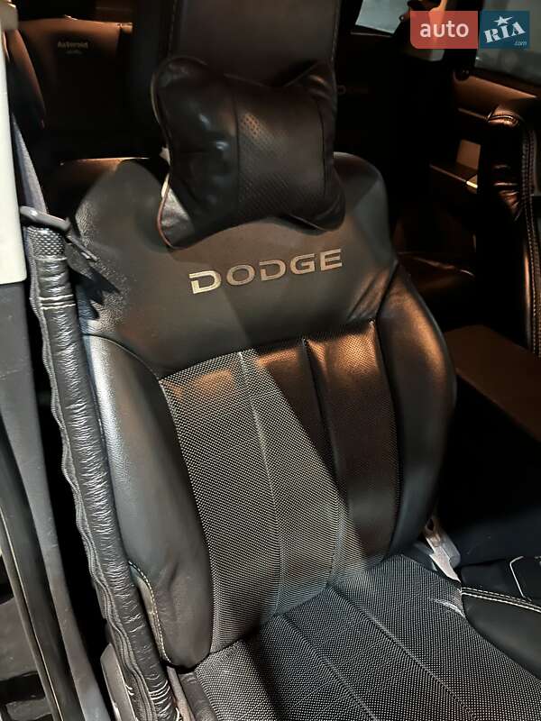 Внедорожник / Кроссовер Dodge Nitro 2008 в Черновцах