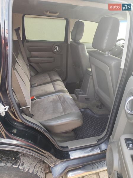Внедорожник / Кроссовер Dodge Nitro 2007 в Косове