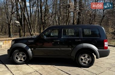 Внедорожник / Кроссовер Dodge Nitro 2008 в Львове