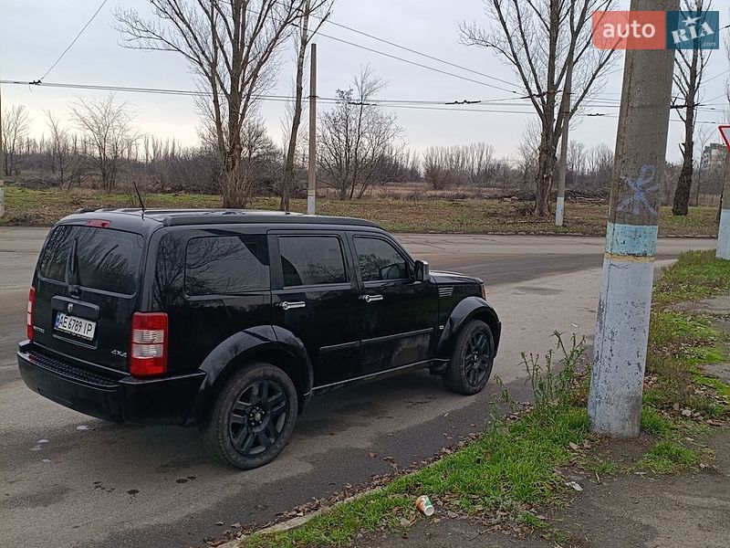 Внедорожник / Кроссовер Dodge Nitro 2007 в Кривом Роге