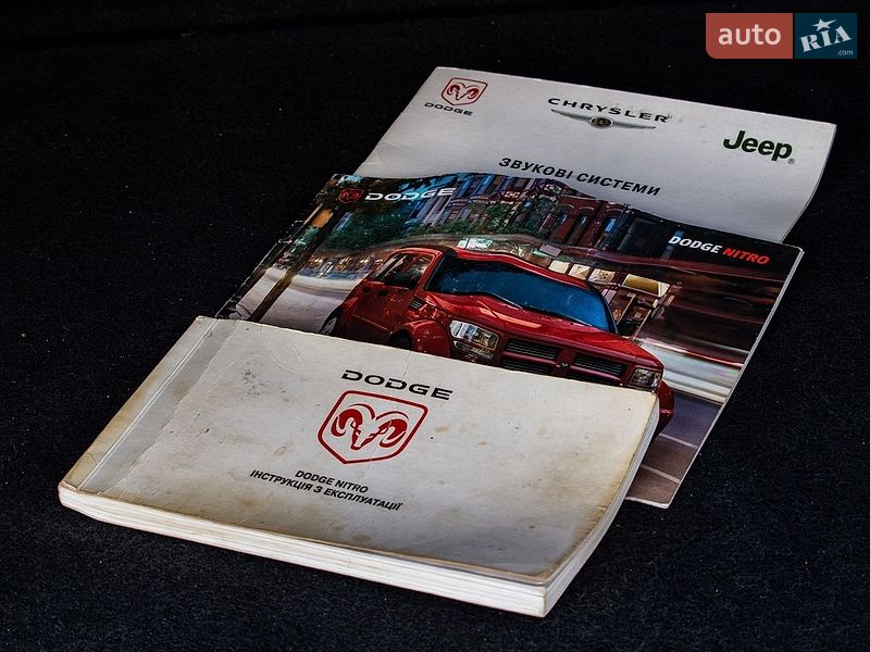 Внедорожник / Кроссовер Dodge Nitro 2007 в Львове