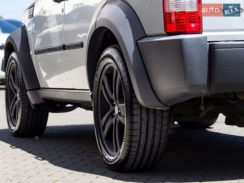 Внедорожник / Кроссовер Dodge Nitro 2007 в Львове