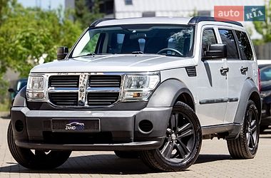 Внедорожник / Кроссовер Dodge Nitro 2007 в Львове
