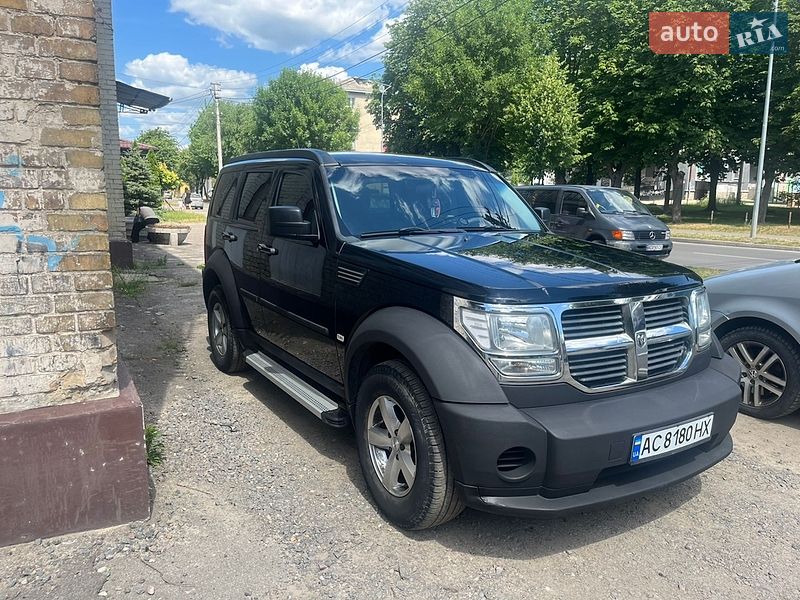Внедорожник / Кроссовер Dodge Nitro 2007 в Ковеле
