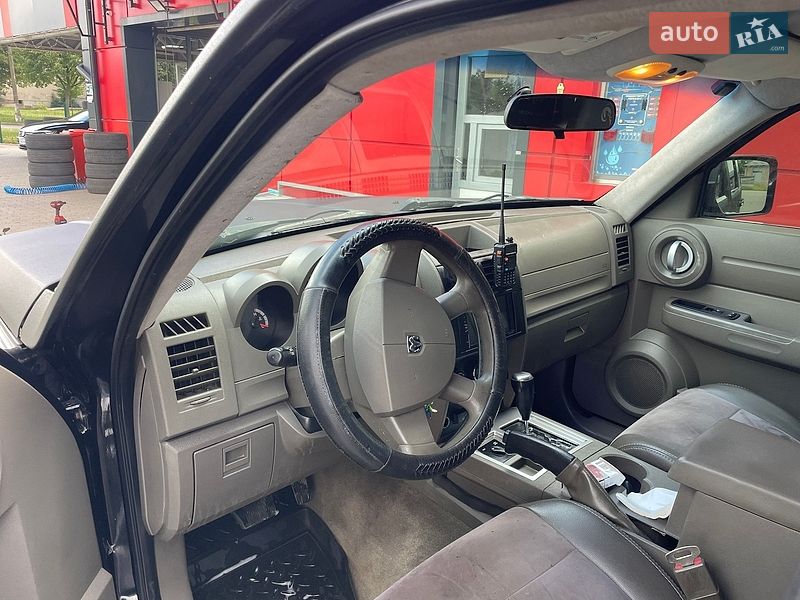 Позашляховик / Кросовер Dodge Nitro 2007 в Калуші