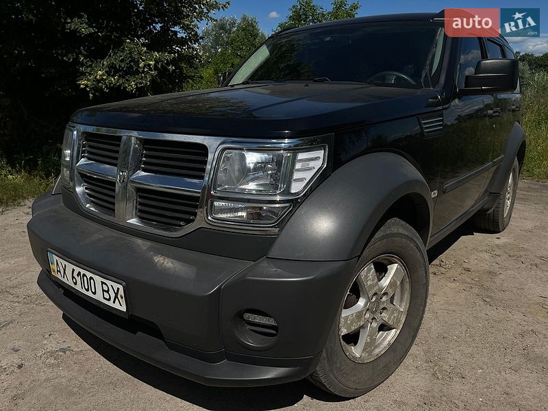Внедорожник / Кроссовер Dodge Nitro 2007 в Харькове