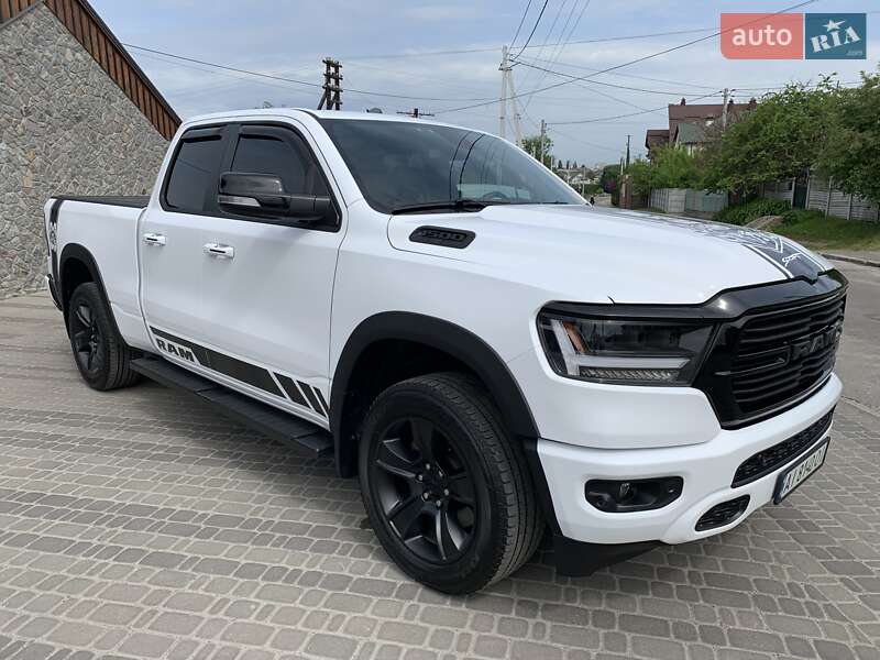 Dodge RAM 1500 2021